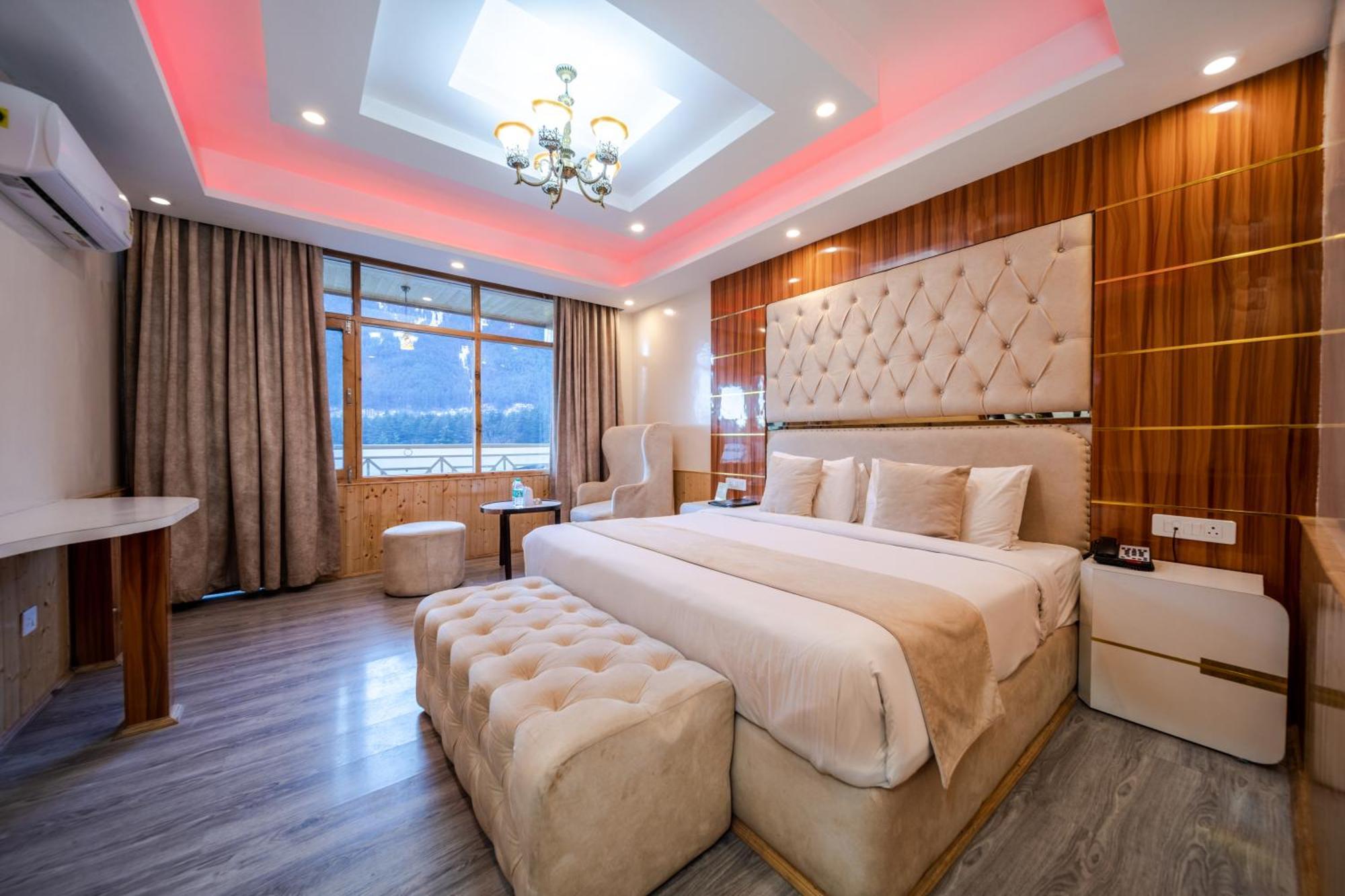 Hill River Resort - Central Heated & Air Cooled - Near Mall Road , Best Property Of Manali 2024- 2025 Ngoại thất bức ảnh