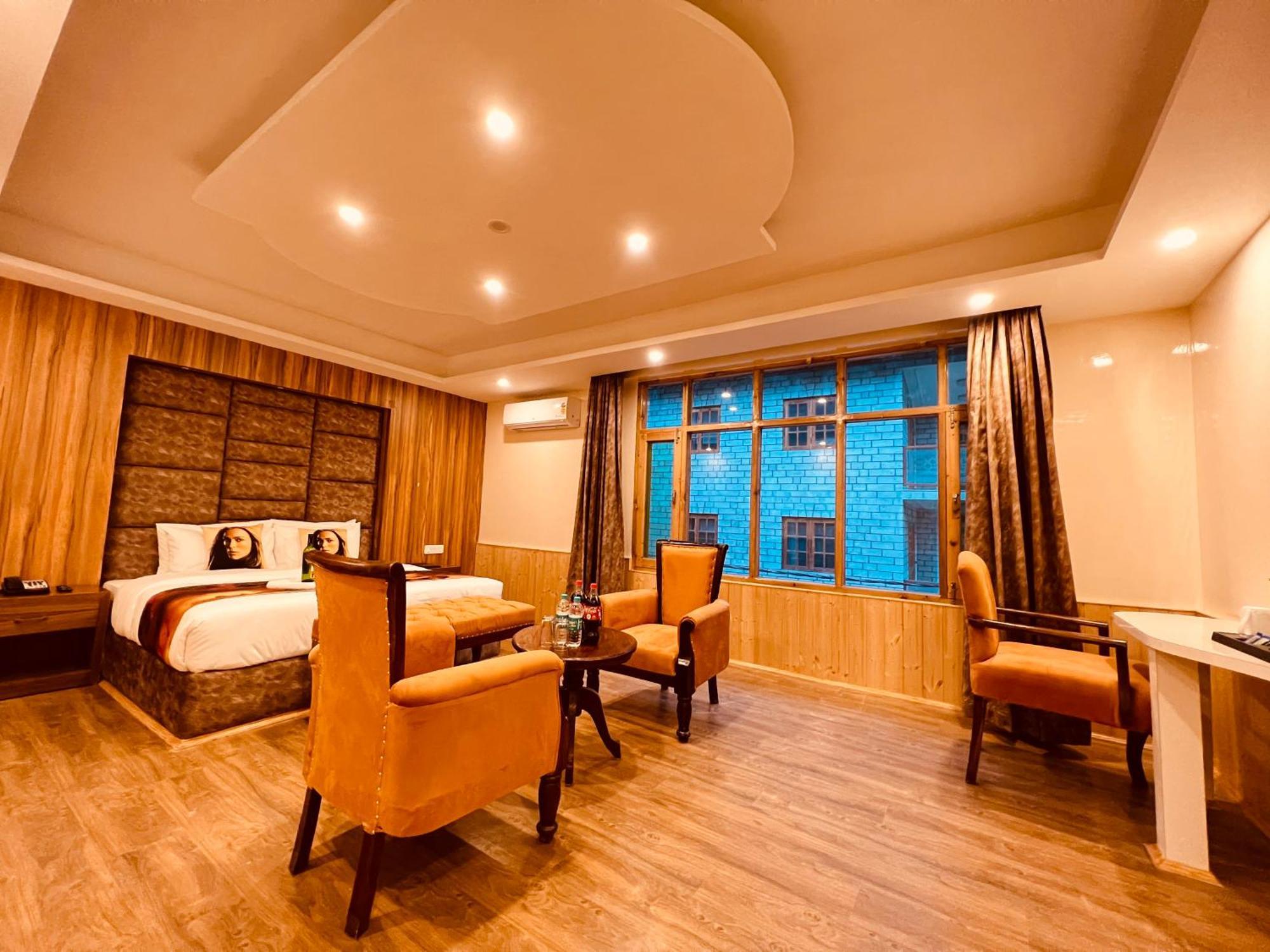 Hill River Resort - Central Heated & Air Cooled - Near Mall Road , Best Property Of Manali 2024- 2025 Ngoại thất bức ảnh