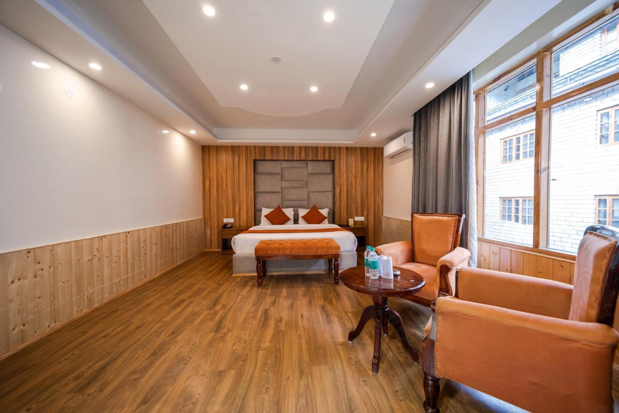 Hill River Resort - Central Heated & Air Cooled - Near Mall Road , Best Property Of Manali 2024- 2025 Ngoại thất bức ảnh