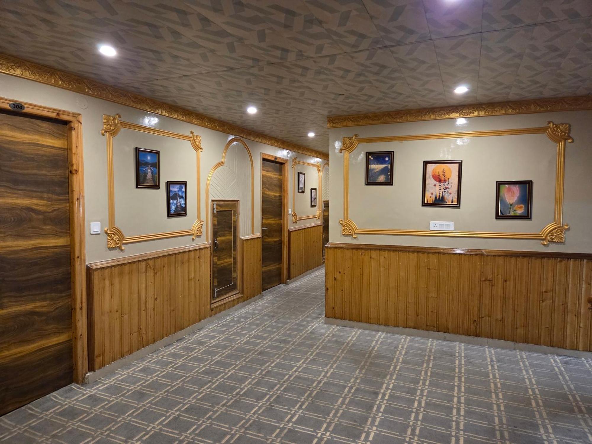 Hill River Resort - Central Heated & Air Cooled - Near Mall Road , Best Property Of Manali 2024- 2025 Ngoại thất bức ảnh