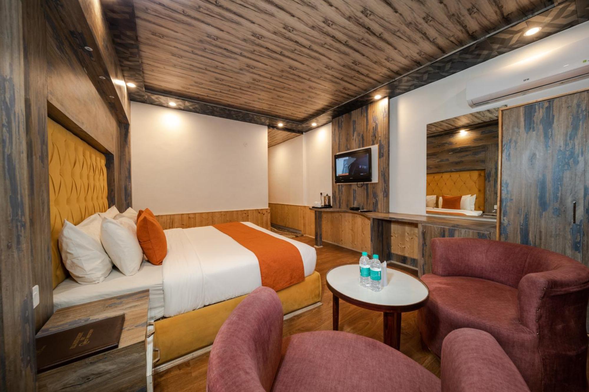 Hill River Resort - Central Heated & Air Cooled - Near Mall Road , Best Property Of Manali 2024- 2025 Ngoại thất bức ảnh